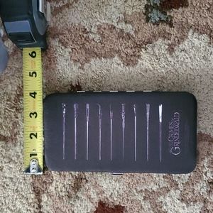 Hinged wallet
